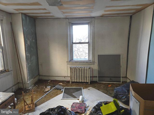 211 S 49TH ST, Philadelphia, PA 19139