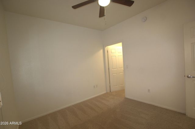 920 E DEVONSHIRE Avenue 2002, Phoenix, AZ 85014