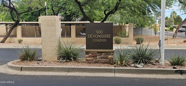 920 E DEVONSHIRE Avenue 2002, Phoenix, AZ 85014