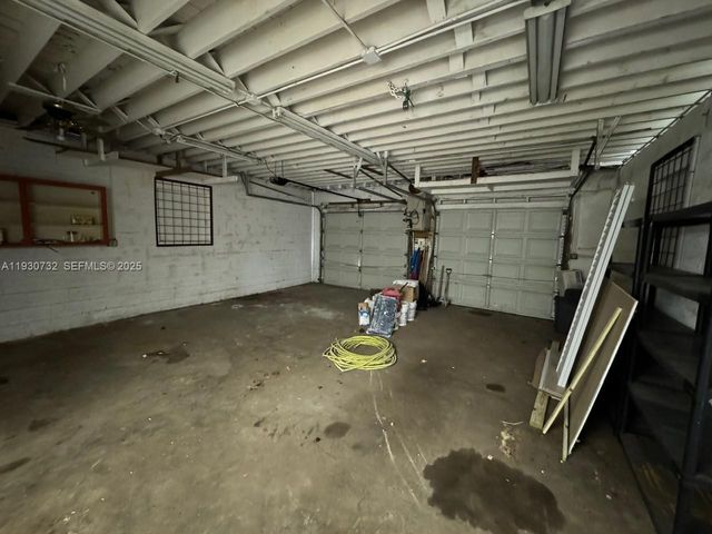 1821 SW 23rd St 0, Fort Lauderdale, FL 33315