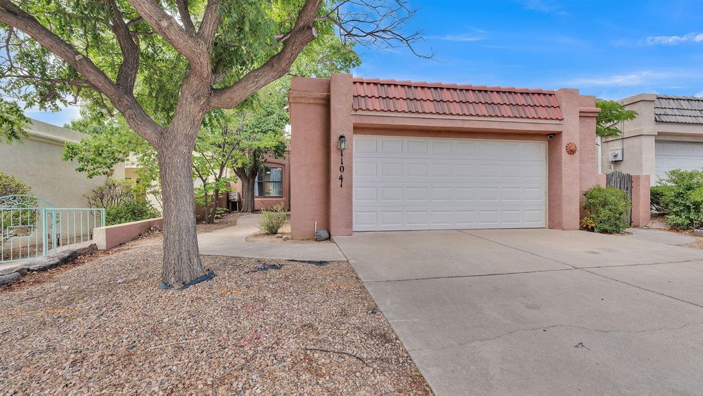 11041 ACADEMY RIDGE Road NE, Albuquerque, NM 87111