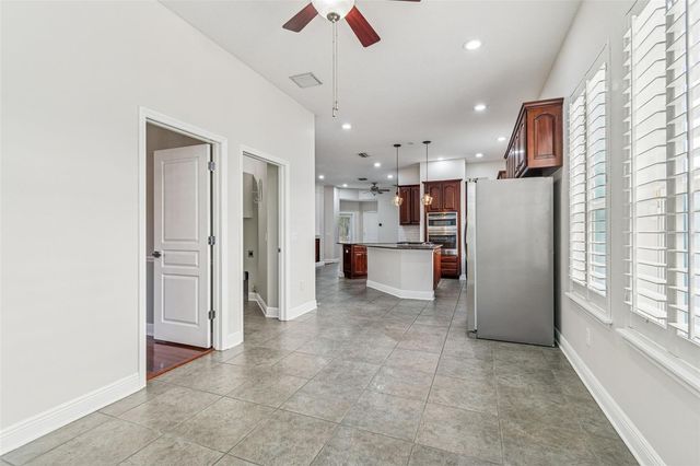 8094 COTTONWOOD COURT, Seminole, FL 33776