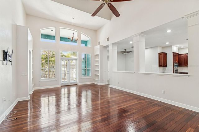 8094 COTTONWOOD COURT, Seminole, FL 33776