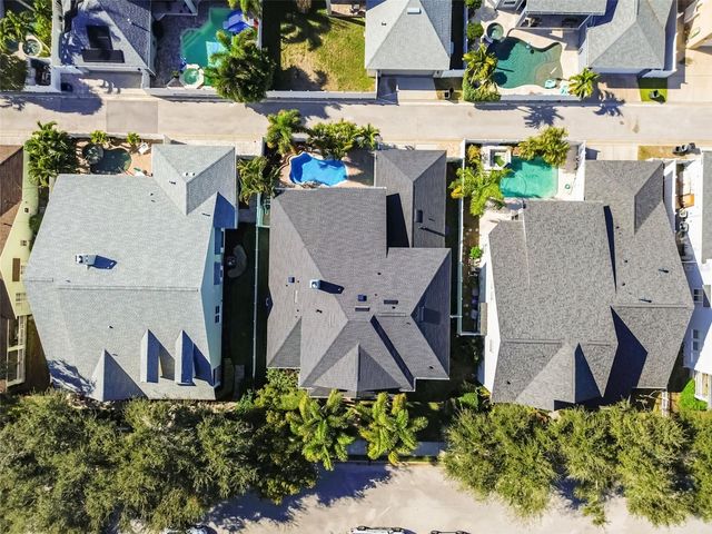 8094 COTTONWOOD COURT, Seminole, FL 33776