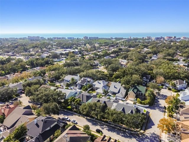 8094 COTTONWOOD COURT, Seminole, FL 33776