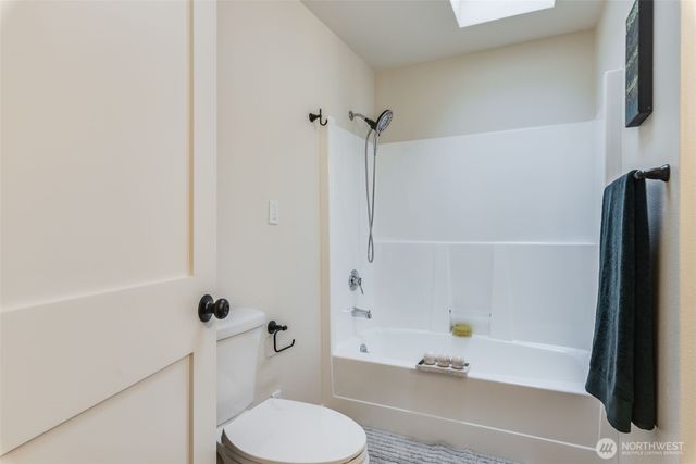 30 E Restful Road, Grapeview, WA 98546