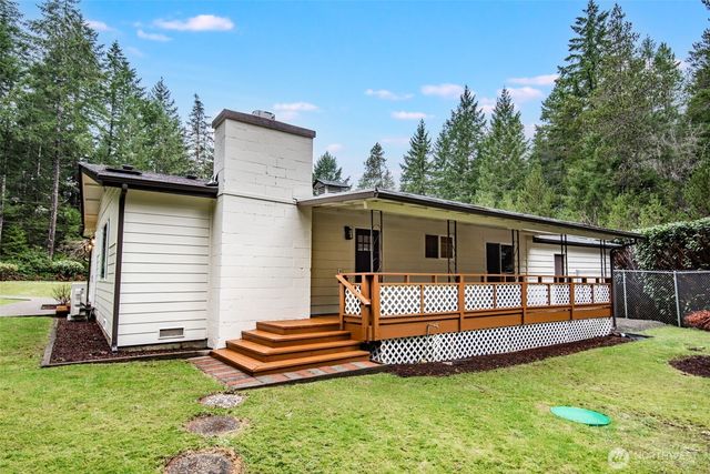 30 E Restful Road, Grapeview, WA 98546