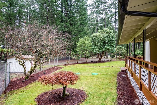 30 E Restful Road, Grapeview, WA 98546