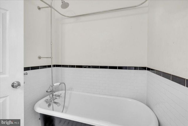 45 BROAD ST, Mount Holly, NJ 08060