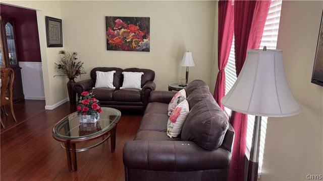 107 Snappy Lane, Salina, NY 13090