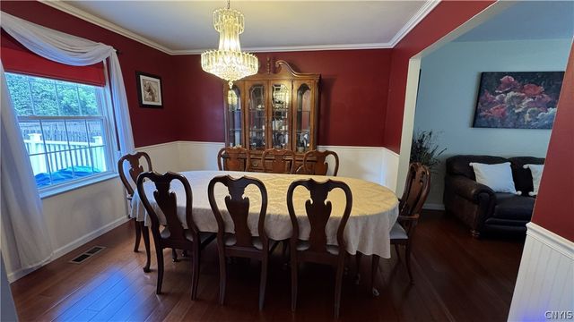 107 Snappy Lane, Salina, NY 13090