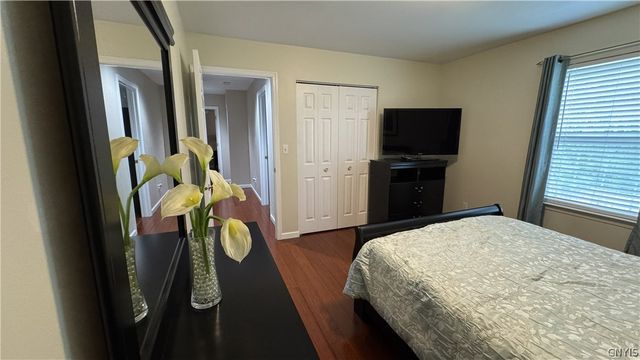 107 Snappy Lane, Salina, NY 13090