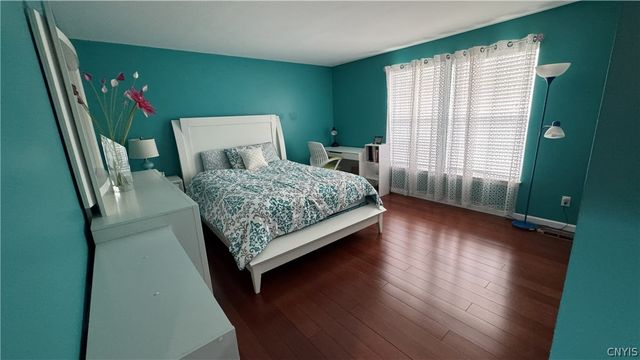 107 Snappy Lane, Salina, NY 13090