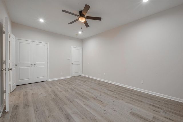 2528 S Texas Avenue Street A, Pearland, TX 77581
