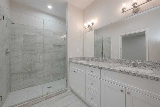 2528 S Texas Avenue Street A, Pearland, TX 77581