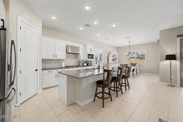 3140 E FLINTLOCK Drive, Queen Creek, AZ 85142