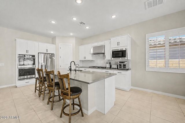 3140 E FLINTLOCK Drive, Queen Creek, AZ 85142
