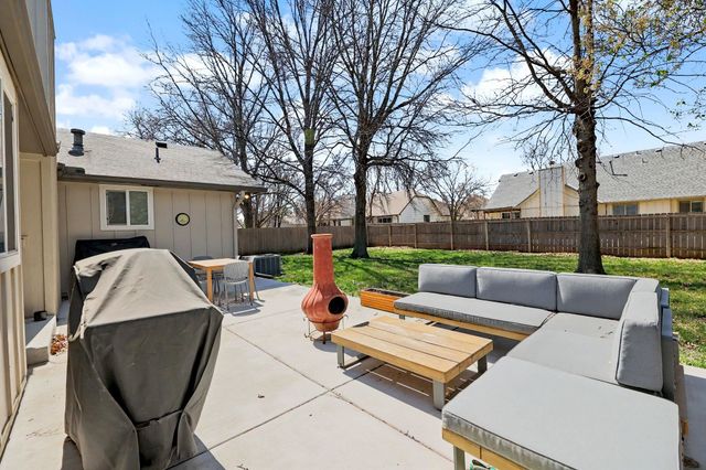 2441 N Winstead Cir, Wichita, KS 67226