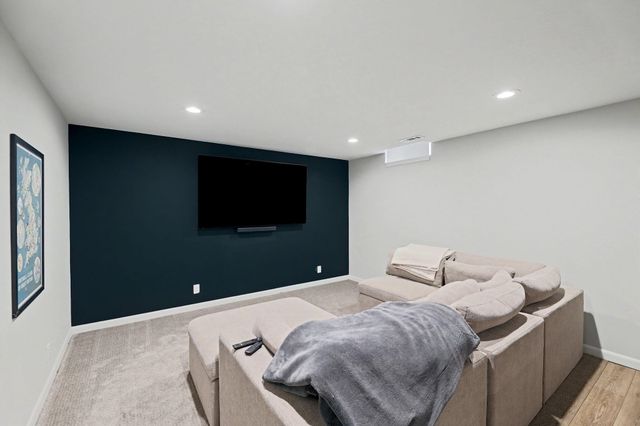 2441 N Winstead Cir, Wichita, KS 67226