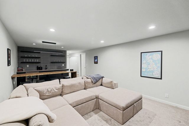 2441 N Winstead Cir, Wichita, KS 67226