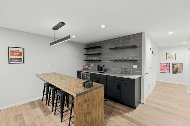 2441 N Winstead Cir, Wichita, KS 67226