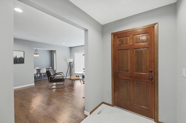 2441 N Winstead Cir, Wichita, KS 67226