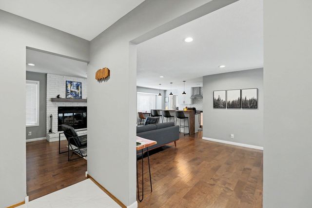 2441 N Winstead Cir, Wichita, KS 67226