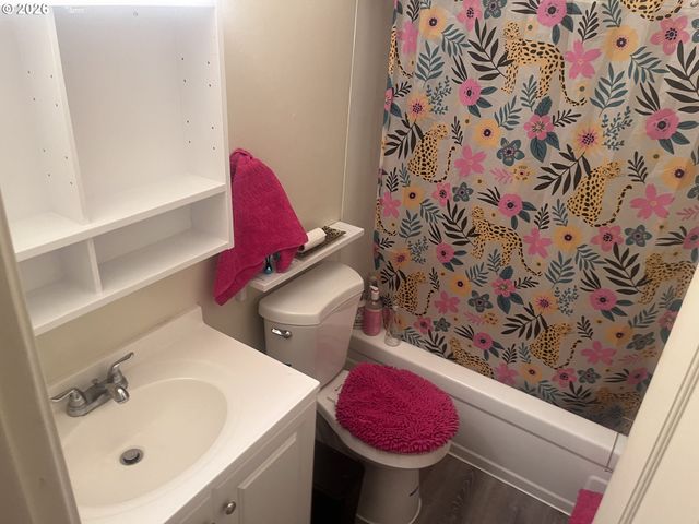 970 Nw WONDERVIEW Ct, Gresham, OR 97030