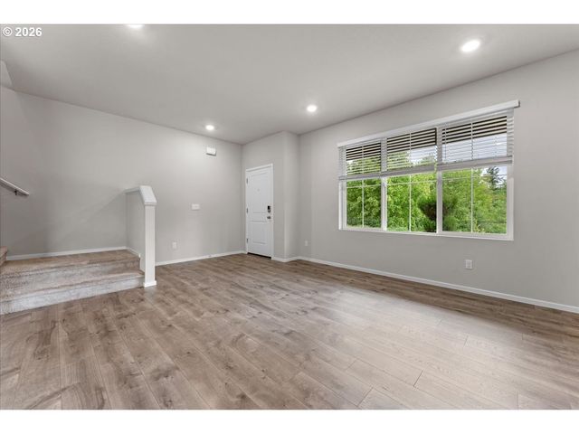 16109 Nw RELIANCE Ln, Portland, OR 97229