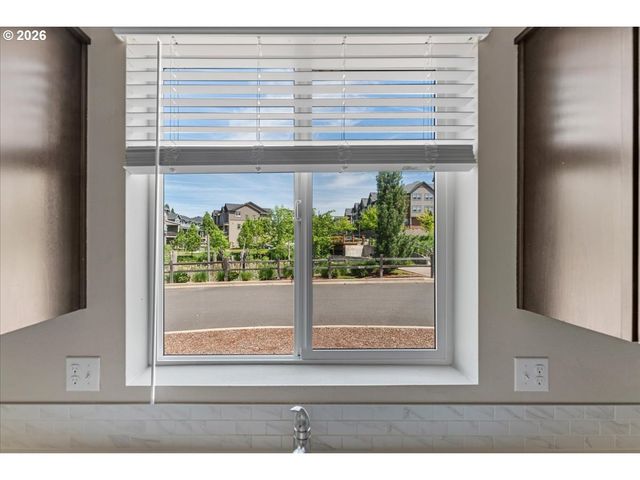 16109 Nw RELIANCE Ln, Portland, OR 97229