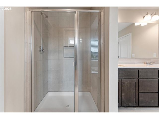 16109 Nw RELIANCE Ln, Portland, OR 97229