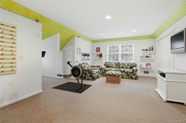 758 King Street, Rye Brook, NY 10573