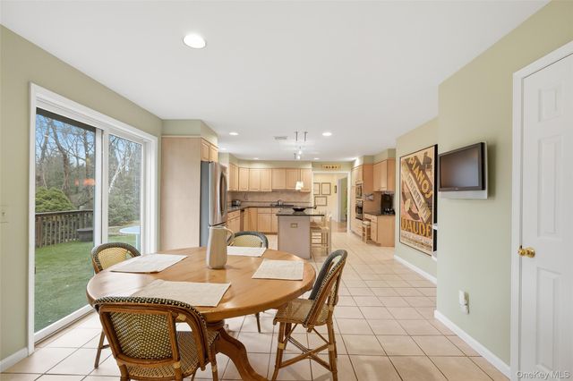 758 King Street, Rye Brook, NY 10573