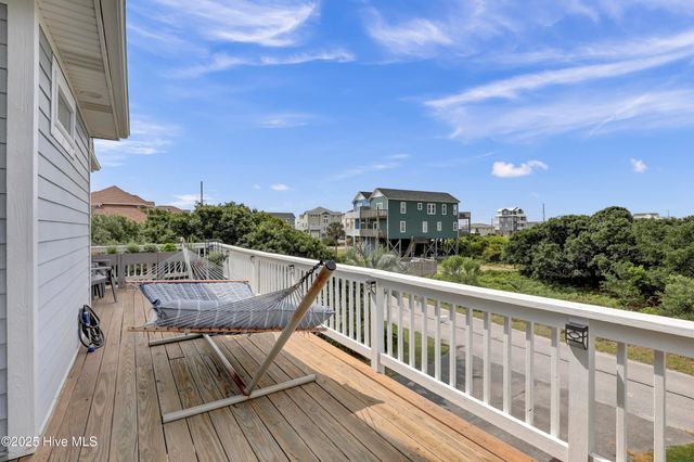 206 Porto Vista Drive, North Topsail Beach, NC 28460