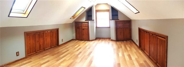 6172 Royalwood Road, North Royalton, OH 44133