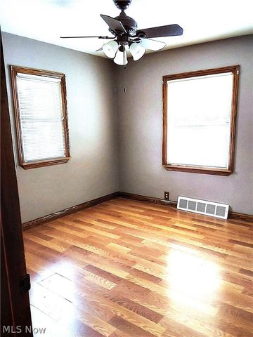 6172 Royalwood Road, North Royalton, OH 44133