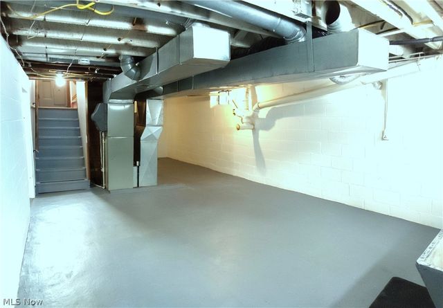 6172 Royalwood Road, North Royalton, OH 44133