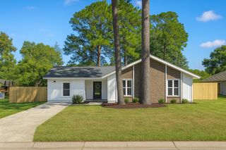 310 Blue Fox Lane, Goose Creek, SC 29445