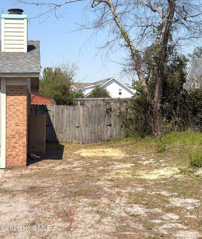 210 Cathay Road, Wilmington, NC 28412