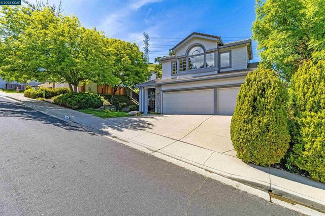220 Valley Glen Ln, Martinez, CA 94553