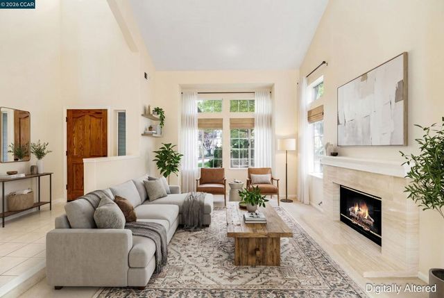 220 Valley Glen Ln, Martinez, CA 94553
