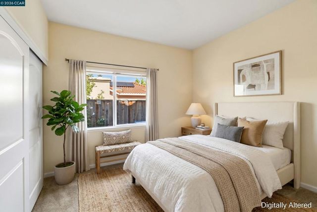 220 Valley Glen Ln, Martinez, CA 94553