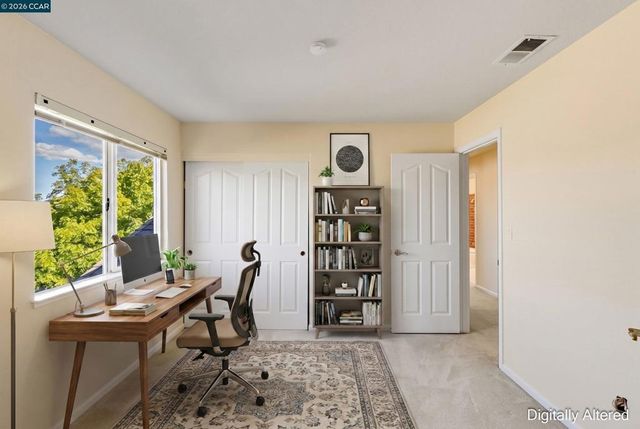 220 Valley Glen Ln, Martinez, CA 94553