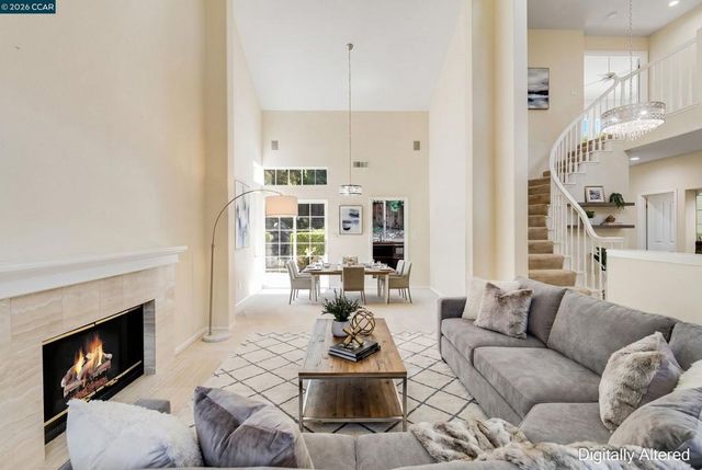 220 Valley Glen Ln, Martinez, CA 94553
