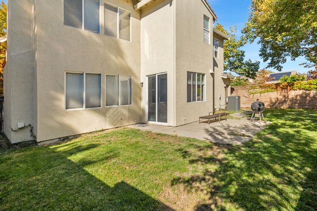 46 Bascom Ct, Sacramento, CA 95835