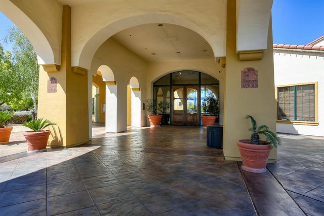 46 Bascom Ct, Sacramento, CA 95835