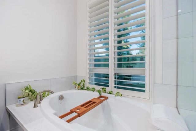 1941 Estancia Place, Escondido, CA 92029