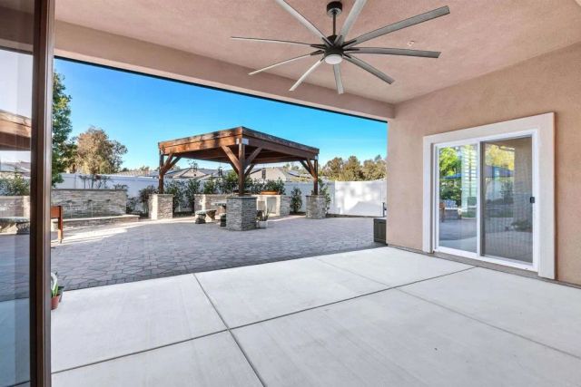 1941 Estancia Place, Escondido, CA 92029