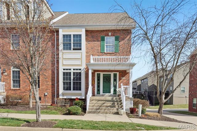 2408 N Larksong Drive, Wildwood, MO 63040