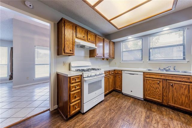 2103 Boxwood PATH, Round Rock, TX 78664